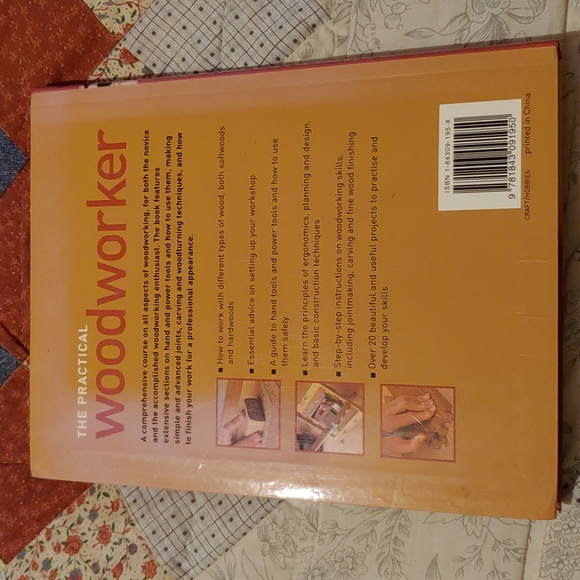 The Practical Woodworker by Stephen Corbett - Picture 2 of 4